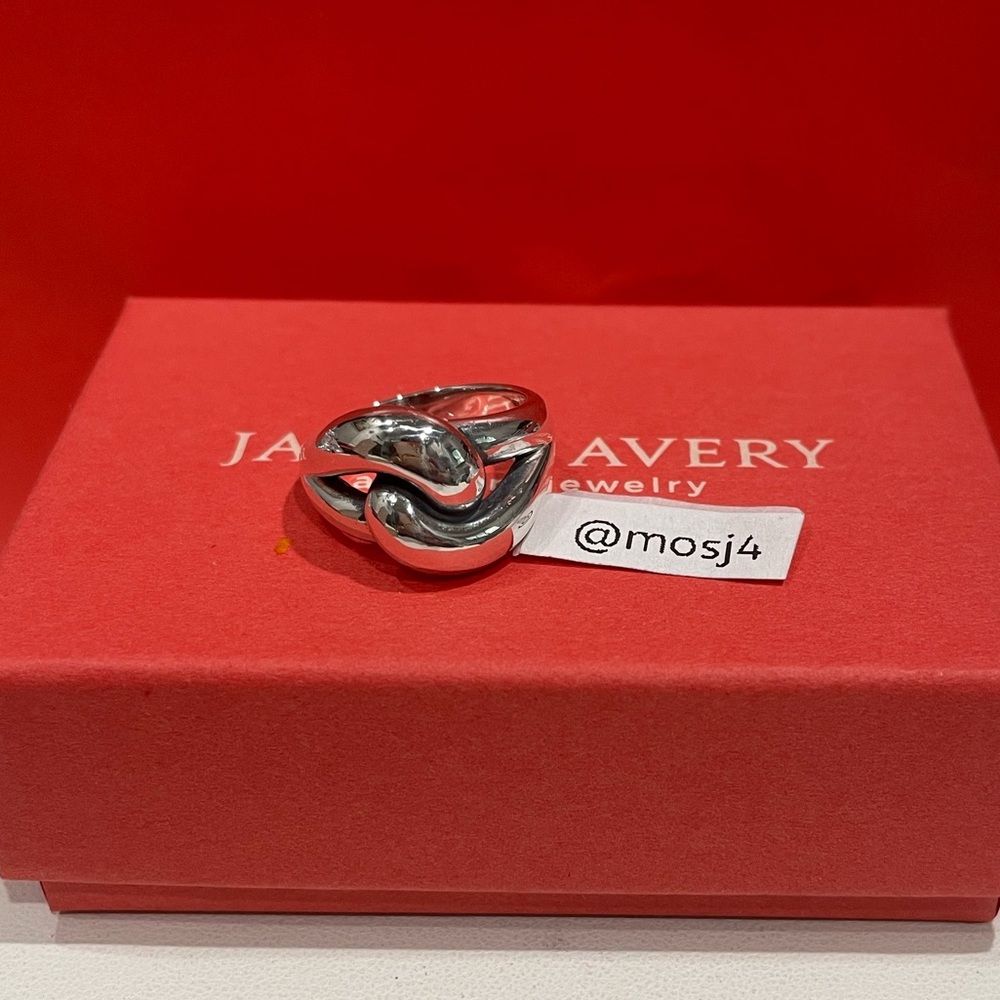 Retired James Avery Interlocking Knot Ring - image 3